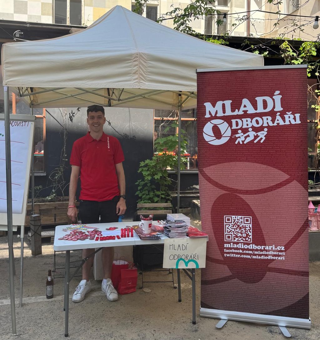 Mladí odboráři na Studentském Majálesu v Praze 2025